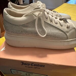 Juicy Couture Dorothy White Rhinestone Bling Sneaker-sz 9.5